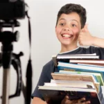 How Creative Short Videos Are Changing the Way We Learn is a topic that reflects a major shift in education and skill development. Short, engaging videos have become one of the most powerful tools for sharing knowledge in a fast and effective way. These videos combine visuals, storytelling, and practical demonstrations that make learning easier to understand and remember.